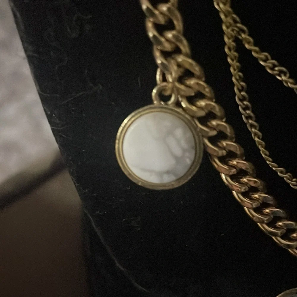 Vintage multi stone multi stran necklace